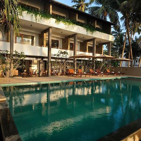 Tantalize Beach Hikkaduwa Exterior photo